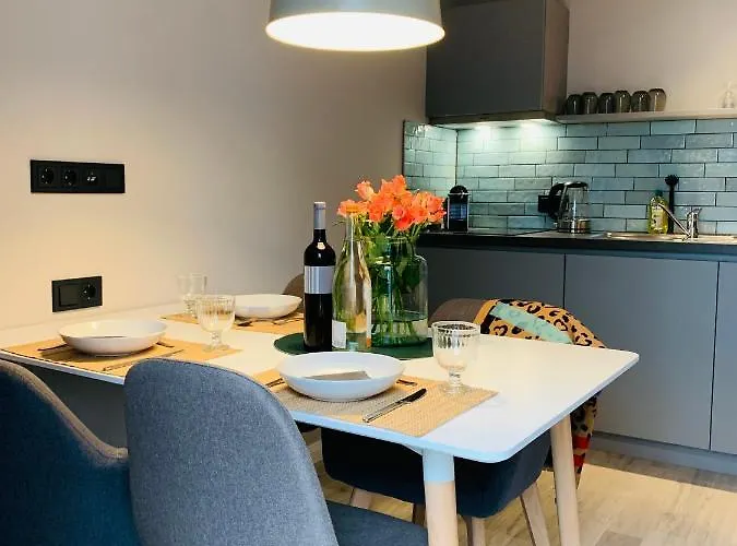 アパート Anderswo *